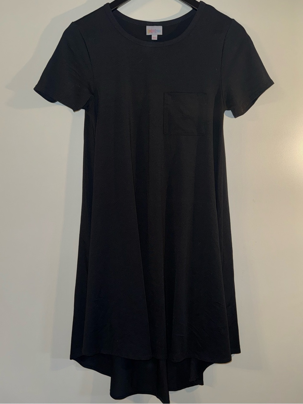 LuLaRoe Carly Black Short-Sleeve High-Low Pocket Dress